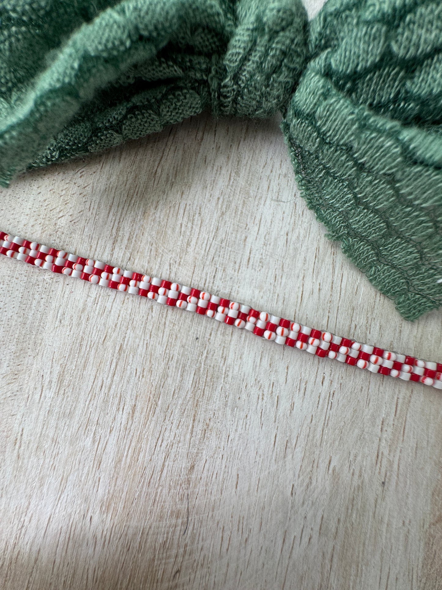 Candy Cane Band Bracelet